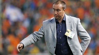 Уволненият Мъри Стоилов кандидат за треньор на годината