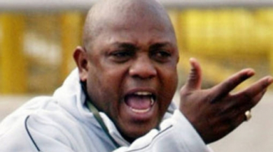 Треньор забрани обеците в националния тим на Нигерия