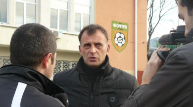Пуснаха Тони Здравков от болницата заради футболисти