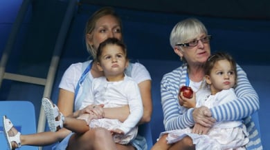 Федерер: Най-тежко е да участваш в награждаване след загуба на финал