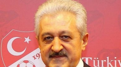 Босът на турския футбол подаде оставка