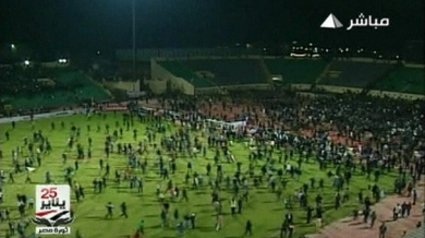 Ужасяващо, най-малко 73-ма загинали на мач в Египет - ВИДЕО