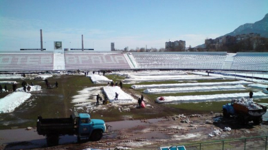 Стадионът на “Ботев” (Враца) в трагично състояние