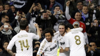 Реал (Мадрид) разби Еспаньол с 5:0 за десета поредна победа