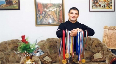 Армен Назарян навършва 38 години