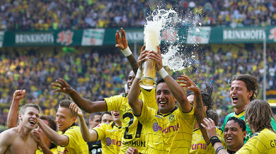 Дортмунд печели титлата при успех над Байерн