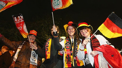 Германците се страхуват най-много от Испания преди Евро 2012