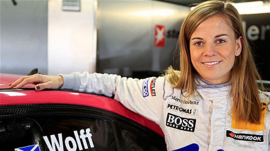 Втора жена във Формула 1 този сезон