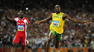 Чеймбърс срещу Болт на 4 по 100 м в Ямайка