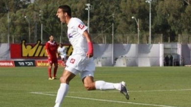 Хазуров вкара 2 гола на израелския шампион