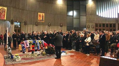 Хиляди фенове отдадоха последна почит на Морозини в Бергамо