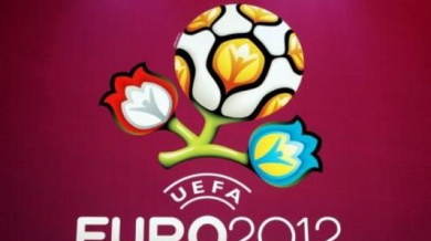 Испания поиска домакинството на Евро 2012