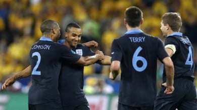 Англия изхвърли Швеция от Евро 2012 след голов трилър - ВИДЕО