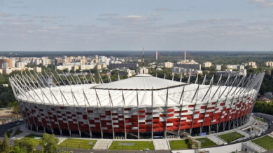 Затвориха покрива на стадиона за Чехия - Португалия