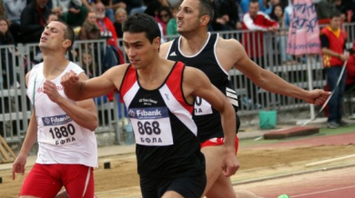 Кременски полуфиналист на 200 метра