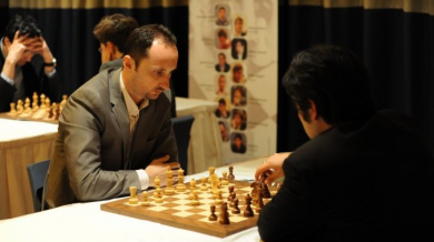Веско Топалов временно втори на Световното по ускорен шах