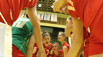 Младите ни волейболистки със силен старт на Балканското първенство