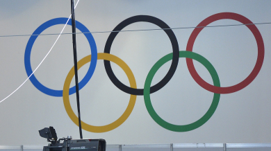 Издигнаха олимпийското знаме в Лондон