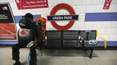 Транспортен проблем в Лондон, запали се метро за олимпийския парк