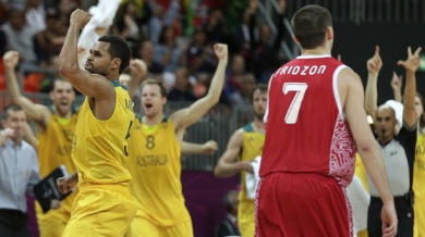 Австралия обърна Русия секунда преди края