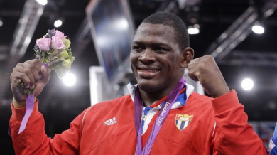 Кубински борец със злато от Лондон 2012