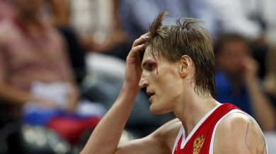 Русия на полуфинал в баскетболния турнир