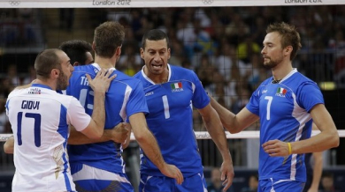 Италия направи за смях олимпийския шампион, играе 1/2-финал с Бразилия