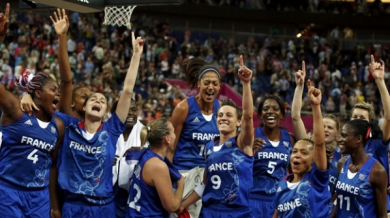 Франция на финал в женския баскетболен турнир