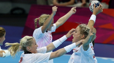 Норвегия триумфира в женския хандбален турнир