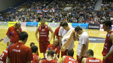 Сърбия започна квалификациите с победа