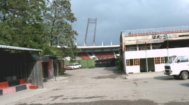Локомотив (София) без стадион до края на годината