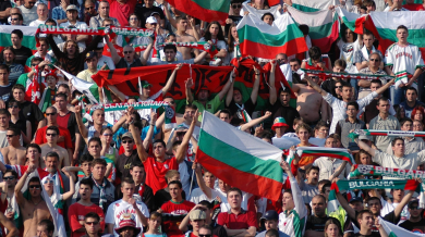 БФС спасява мача с Италия, дава безплатни билети