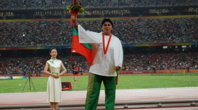 90 параолимпийци се пускат на Варна 2012