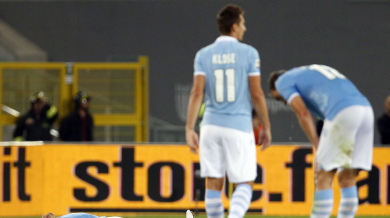 Лацио остана на 3 точки от върха след домакинска загуба