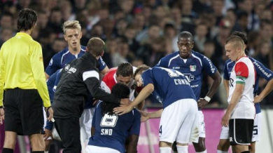Футболист получи сърдечен арест на терена в Холандия