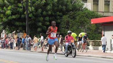 Джеймс Квамбай спечели маратона на Сеул