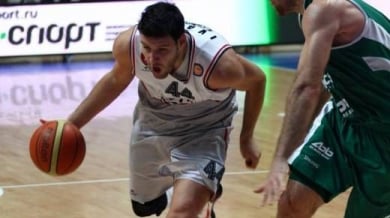 Деян Иванов с 11 точки за успех на Лиетувос