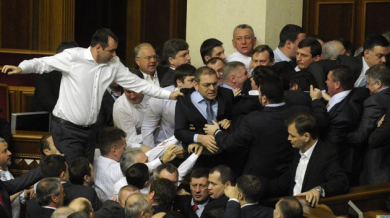 Телевизия навива Кличко да се бие в парламента