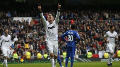 Роналдо с хеттрик при победа на Реал (Мадрид)