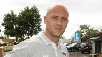 Локо (Пловдив) се подсили с 45-годишен играч