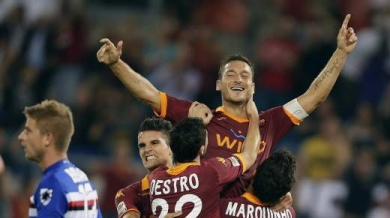 2 гола делят Тоти от №2 в историята на Серия А