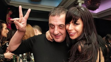 Сгащиха Димитър Борисов да се гушка с мадами (СНИМКИ)