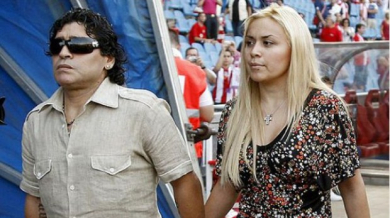 Марадона стана баща за трети път