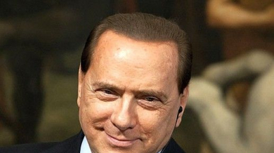 Берлускони иска персонален пазач за Меси