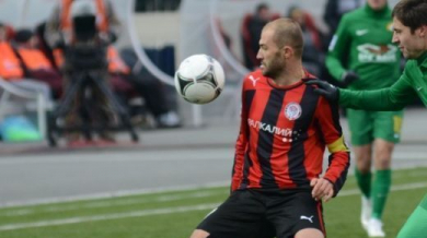 Сираков и Пеев спират с футбола в Амкар