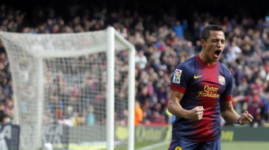 Алексис Санчес реши да остане в Барселона