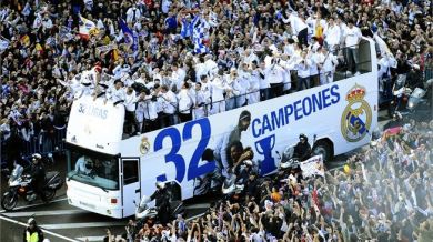 Реал (Мадрид) подари автобус на &quot;Левски&quot;