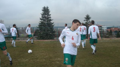 България тръгна с 0:0 на Купата на Регионите