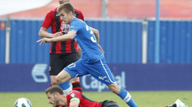 „Левски“ падна от Амкар след два български гола