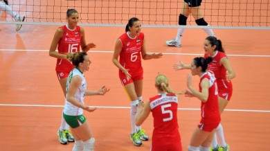 Националките по волейбол победиха Унгария